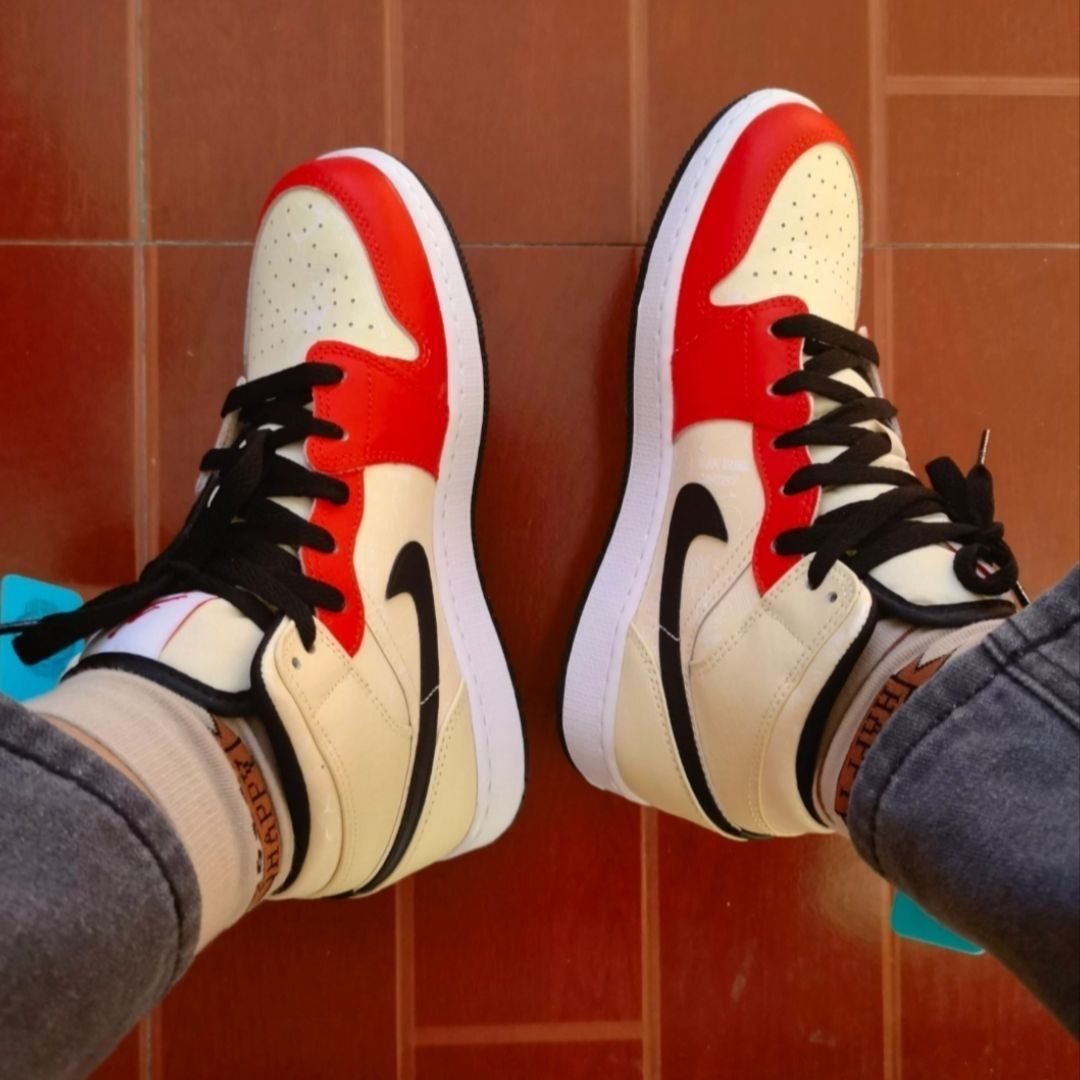 Nike Air Jordan 1 Mid DV7012-1 - Jordan 1 Retro Lace recensie en prijs