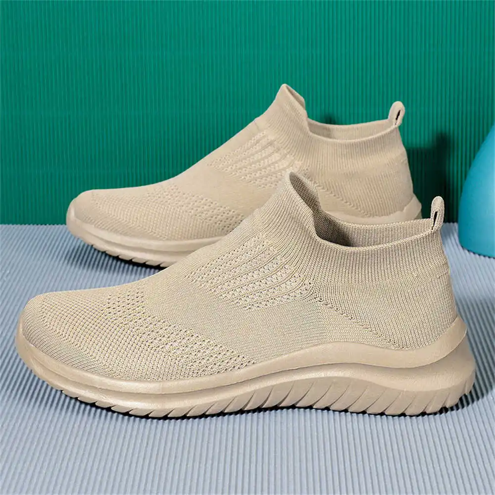 Beige Zachte Nieuwe Nieuwighei - Streetwear Brand Popular recensie en prijs